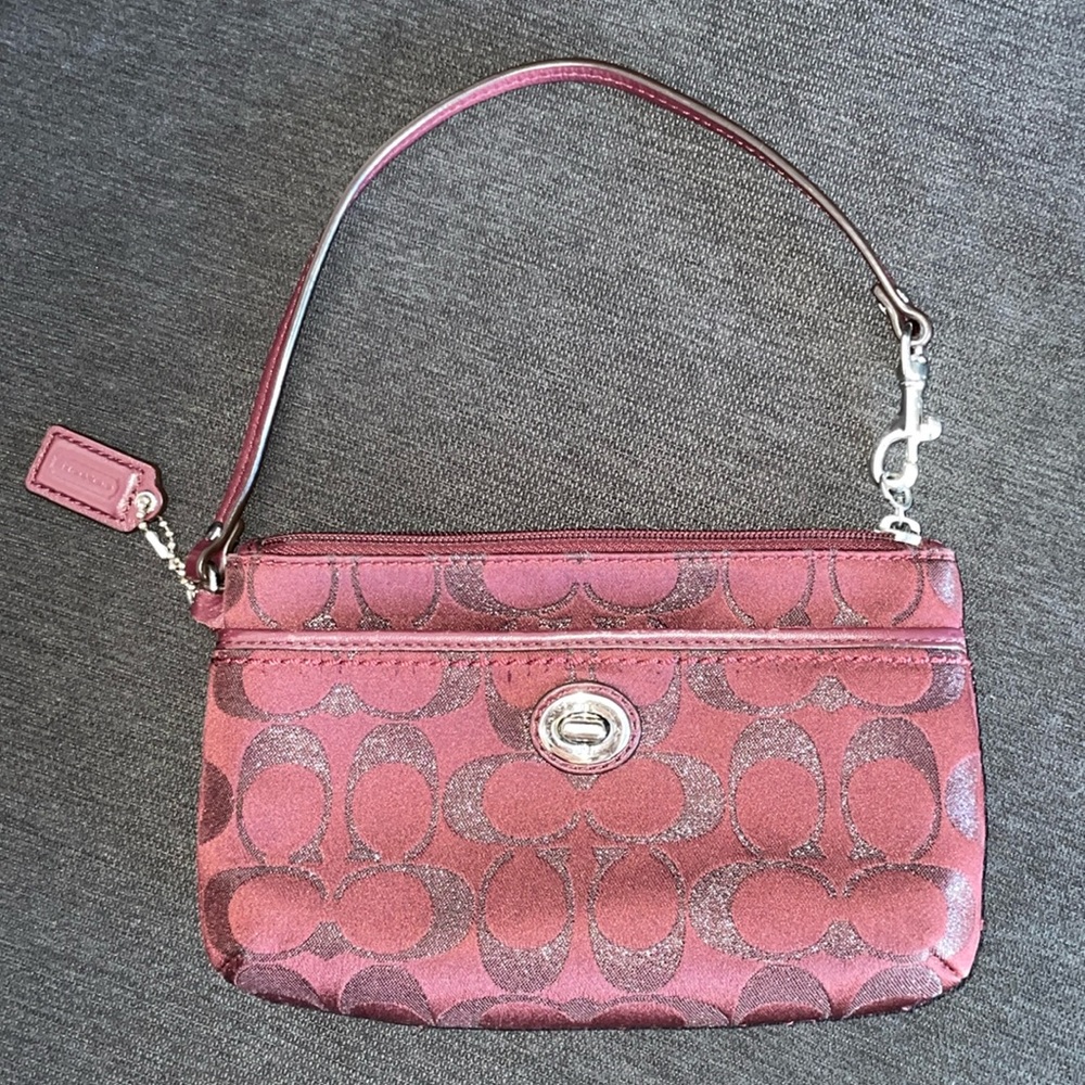 Coach Classic C Burgandy Sparkle Wristlet - Excellent Condition